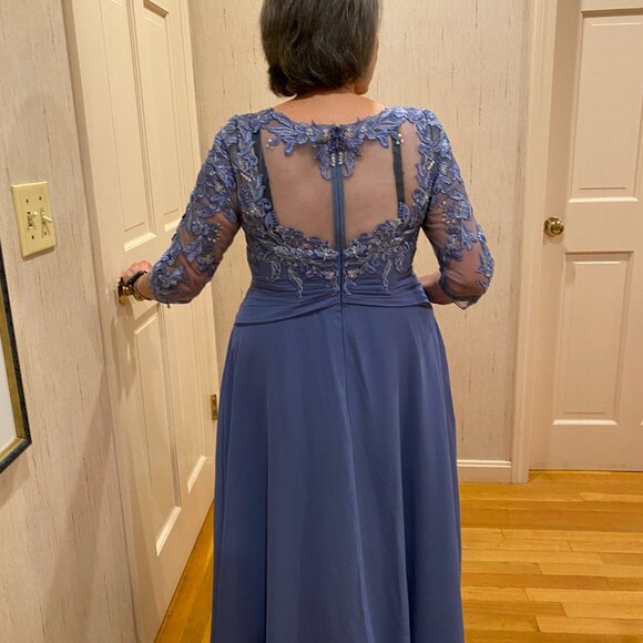 Formal Gown - Picture 3 of 4